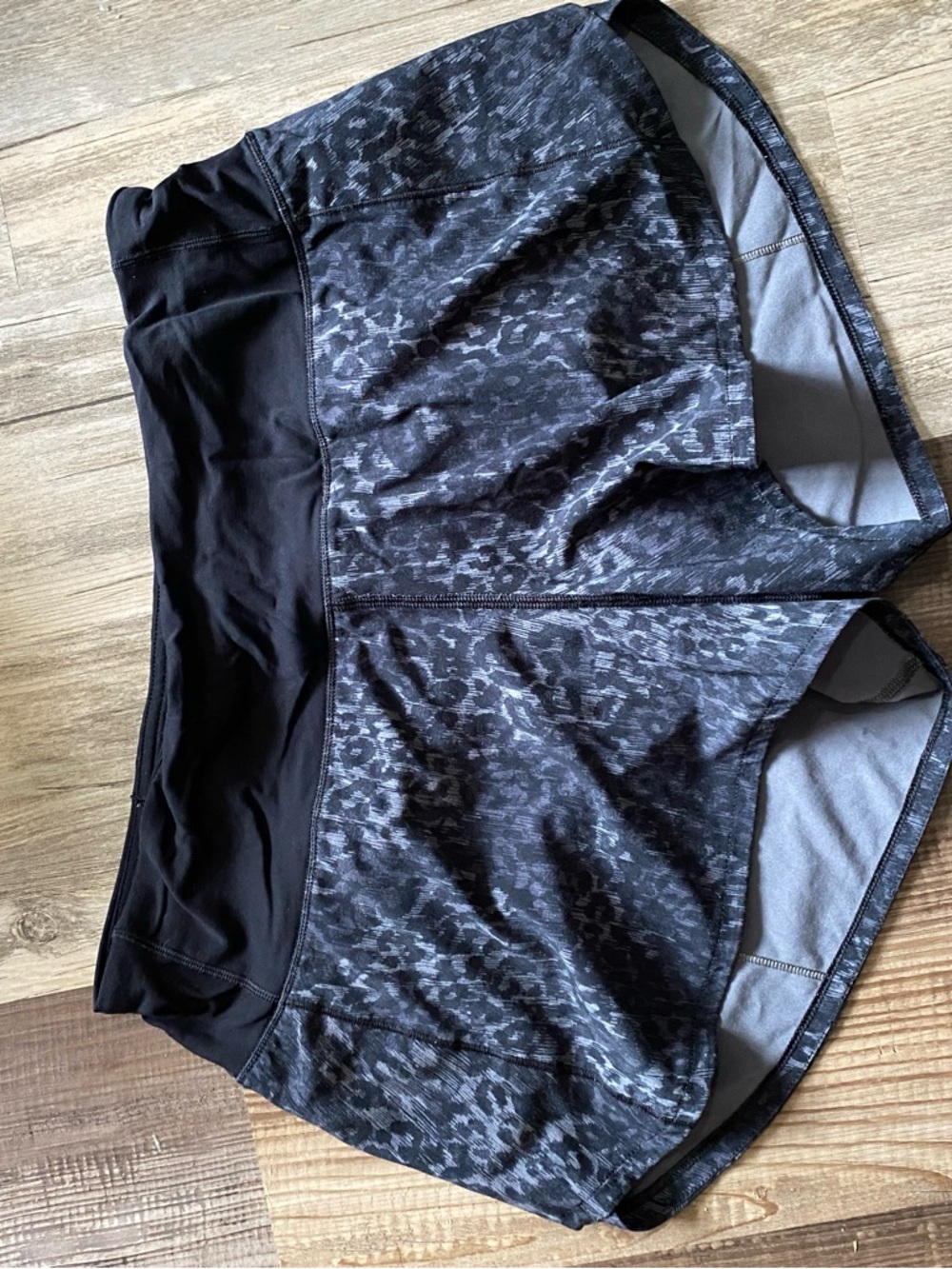 Lululemon Speed Up Short 4”